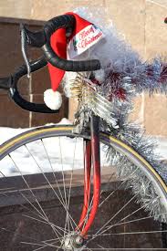 Как украсить велосипед на новый год